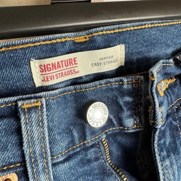 Signature Levi Strauss Jeans Easy Straight Fit - Picture 4 of 6